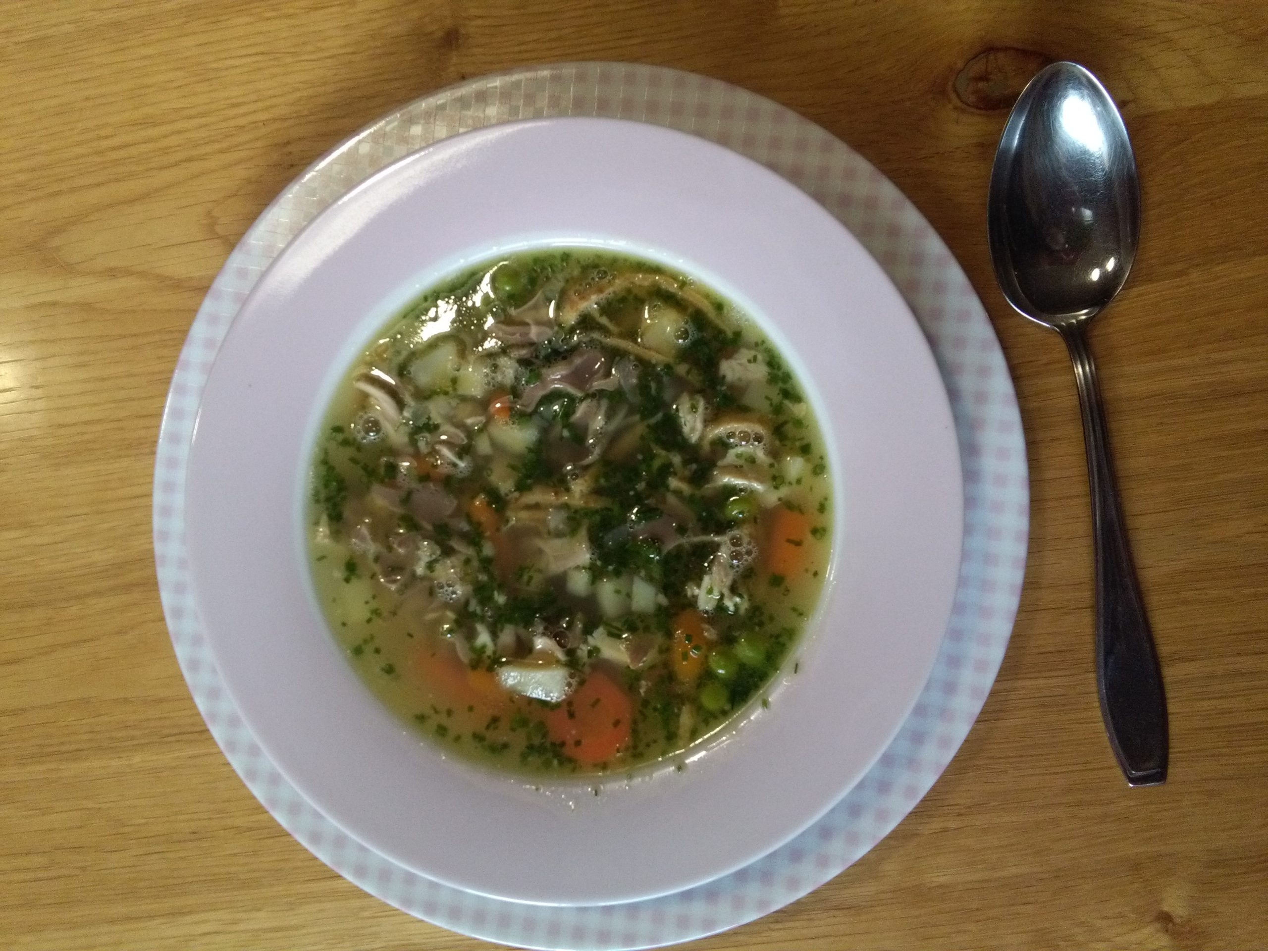 Klare Hühnersuppe – Stoeger&amp;#39;s Hendl